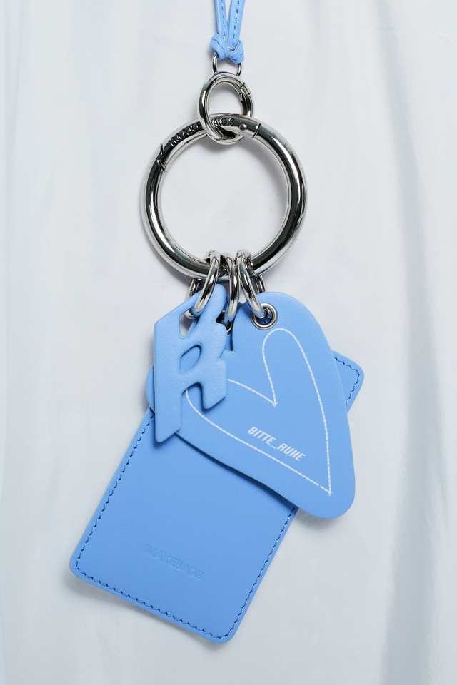 Брелок-сердце на карабине IMAKEBAGS X BITTE RUHE CHICORY