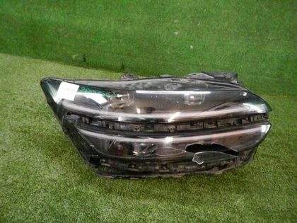 Битая Фара правая Genesis GV70 (2020-н.в.) LED