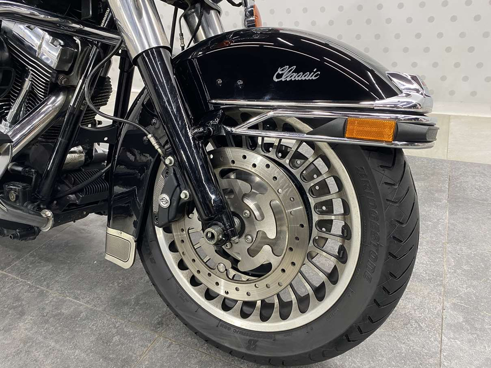 Harley-Davidson Electra Glide FLHTC1580 , 2009