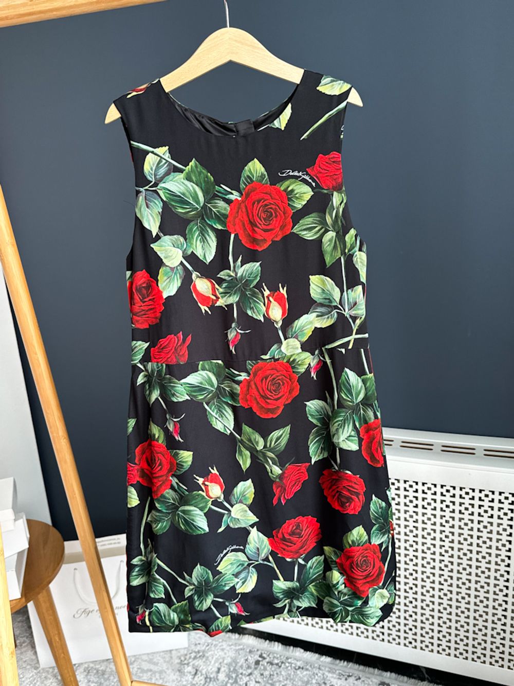 Платье из вискозы Dolce & Gabbana, 146