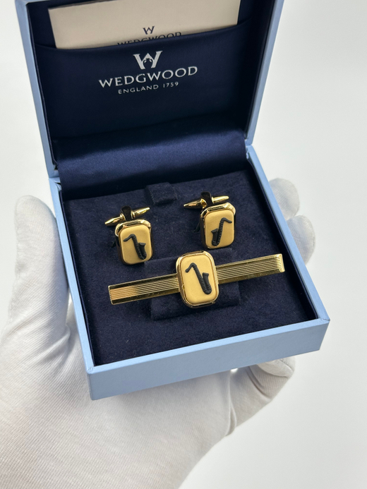 Комплект из запонок и зажима для галстука «Саксофон» Wedgwood