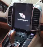 Магнитола для Porsche Cayenne 958 2010-2016 (взамен РСМ3) - Kuberg NH-1004 вертикальный монитор 10.4" в стиле "Тесла" на Android 9
