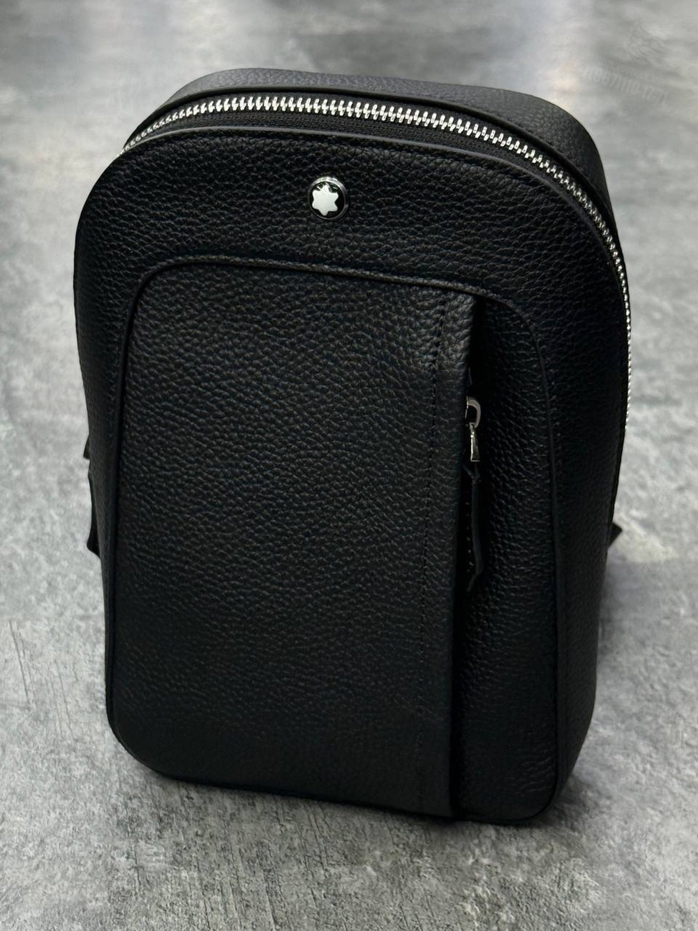 Нагрудная сумка слинг Montblanc Companion Small On