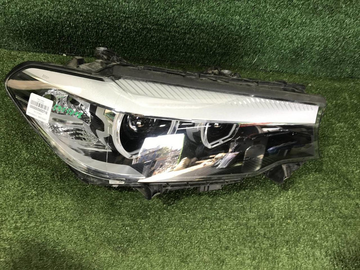 Фара правая BMW 5er G30 (2017-2020) LED