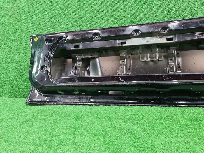 Борт задний Toyota Land Cruiser 200 (2007-2021)
