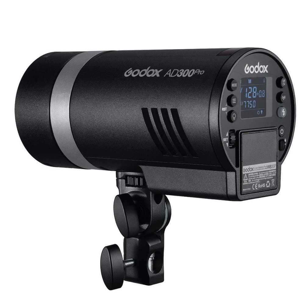 Вспышка аккумуляторная Godox Witstro AD300Pro