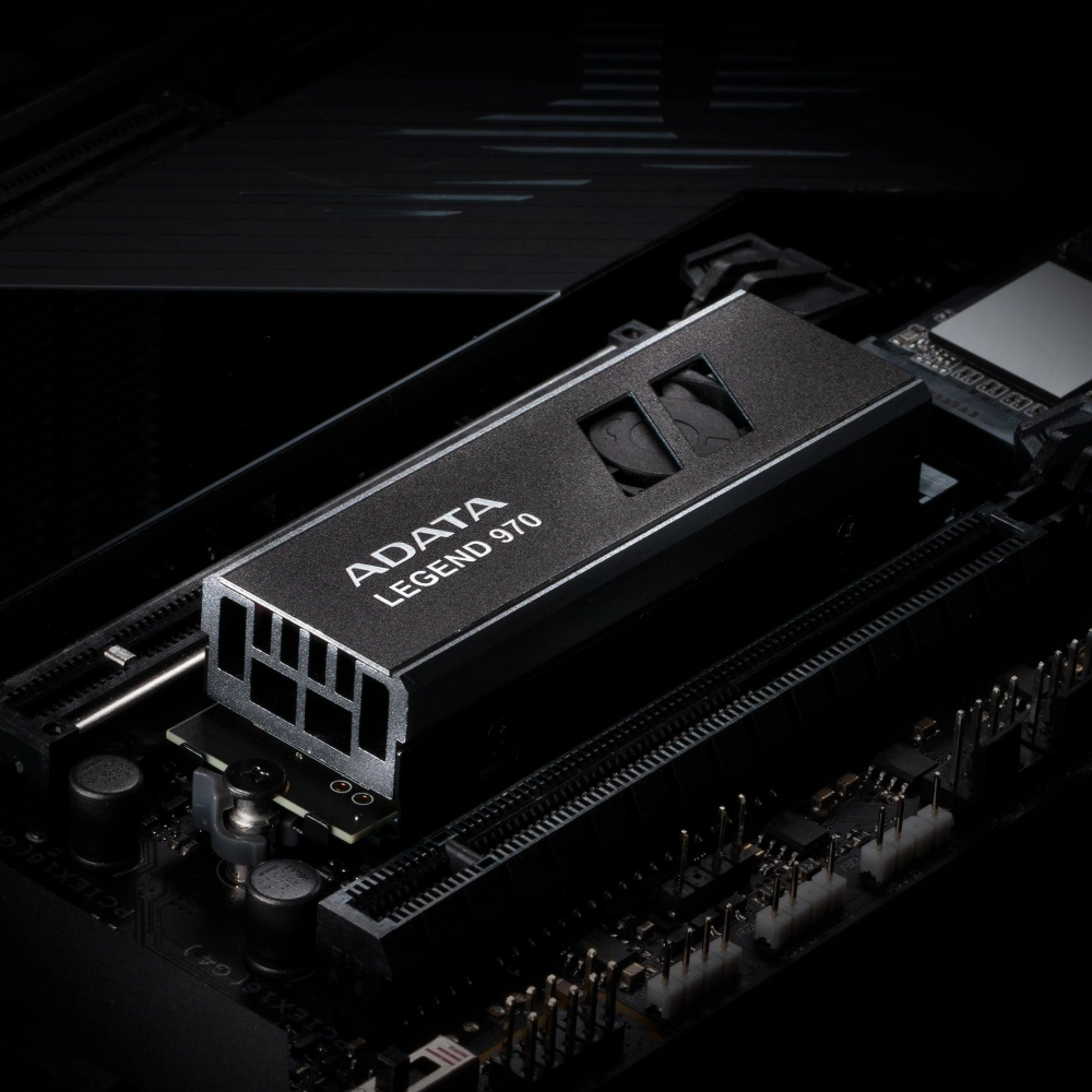 Накопитель SSD A-Data LEGEND 970 2TB M.2 (SLEG-970-2000GCI)