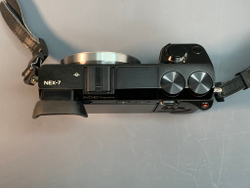 Sony NEX-7 Kit E 3.5-5.6 18-55mm OSS 1.700 кадров