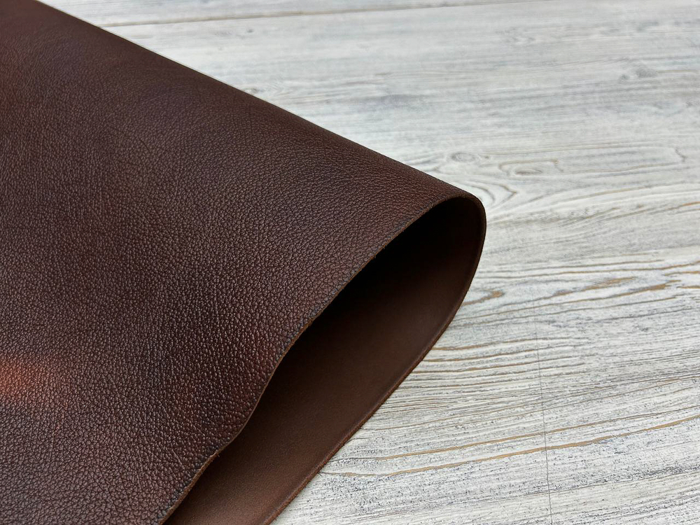 Грейн цв. Коричневый / Grain Dark Cognac, толщ. 2,8+ мм, ременная кожа