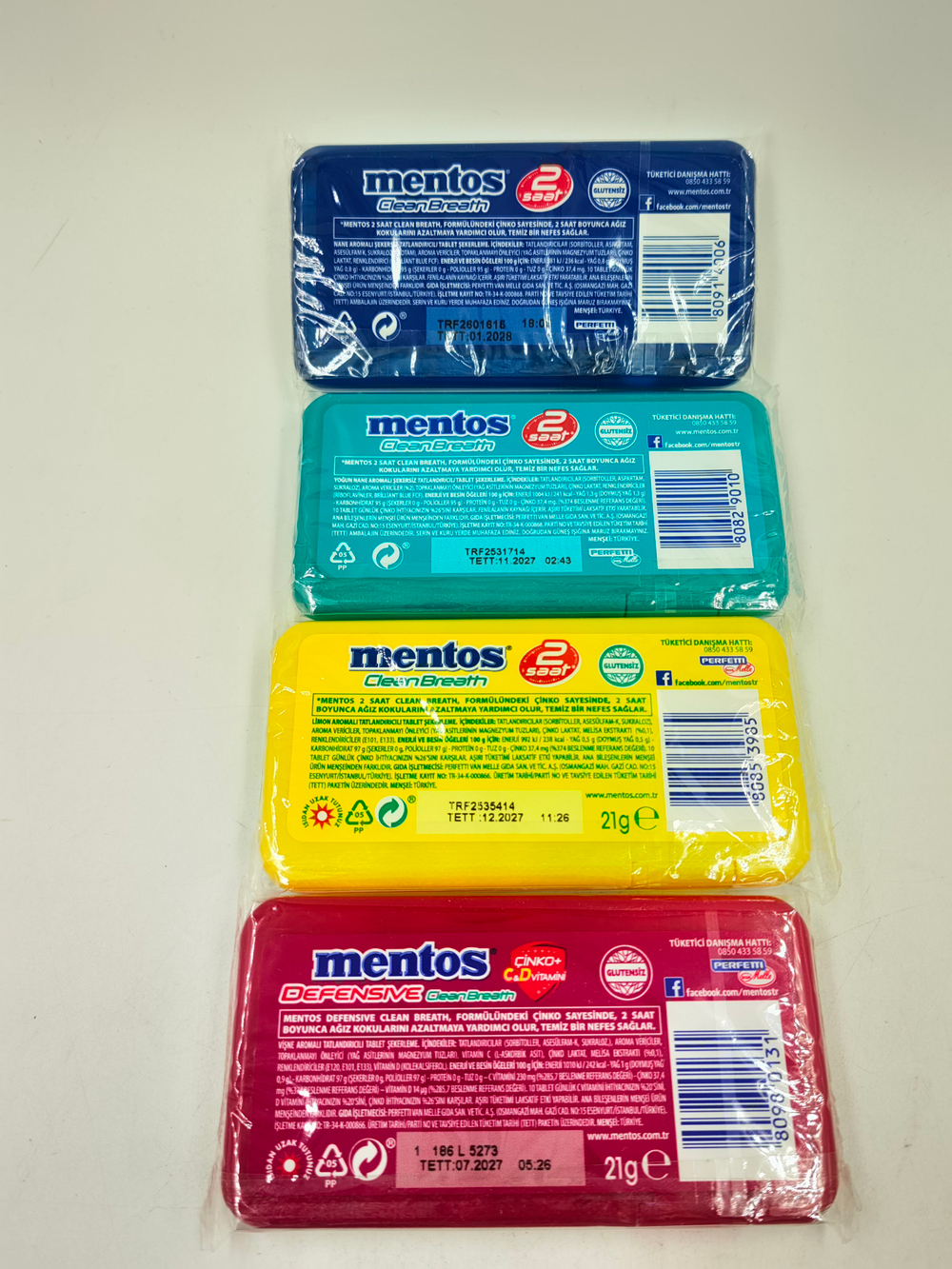 MENTOS набор освежающих пастилок CleanBreath с цинком, без сахара, (4 шт. по 21 г), Турция