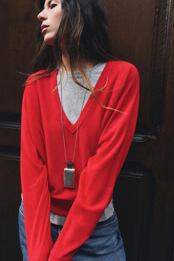ZARA СВИТЕР ИЗ 100% ШЕРСТИ ЭКСТРАМЯГКИЙ С V-ОБРАЗНЫМ ВЫРЕЗОМ, КРАСНЫЙ
