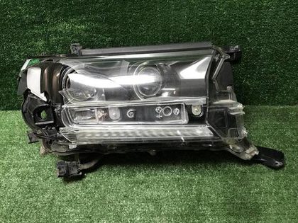 Битая Фара правая Land Cruiser 200 15-21 LED Black