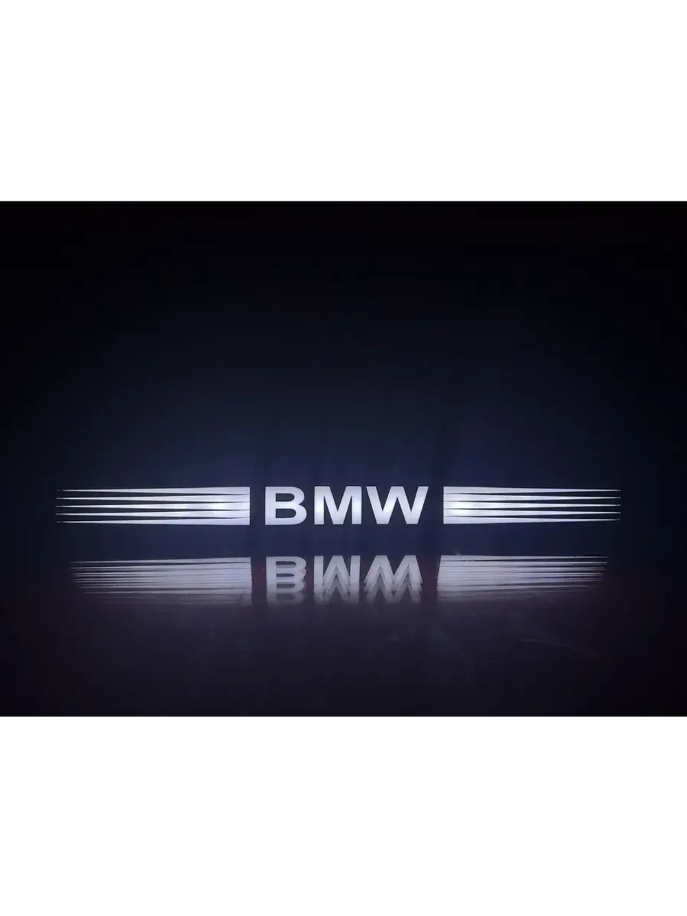 Рамка для номера с подсветкой, пластик ABS. BMW. Подсветка б