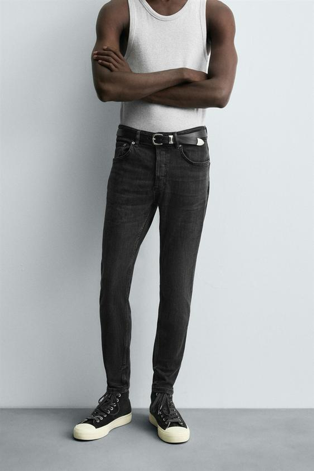 ZARA УКОРОЧЕННЫЕ ДЖИНСЫ SKINNY, УГОЛЬНЫЙ
