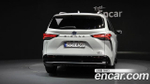 Toyota Sienna 2.5 Hybrid 2WD — 2023