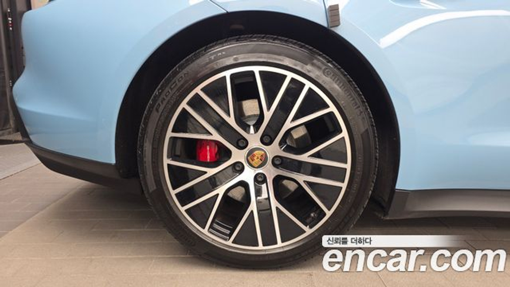 Porsche Taycan 4S — 2021
