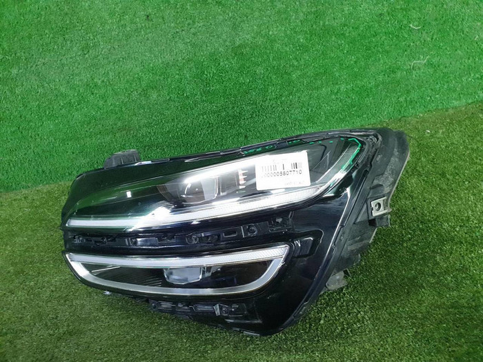 Фара левая Genesis G70 (2020-н.в.) LED