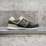 New Balance 574 • Black v3