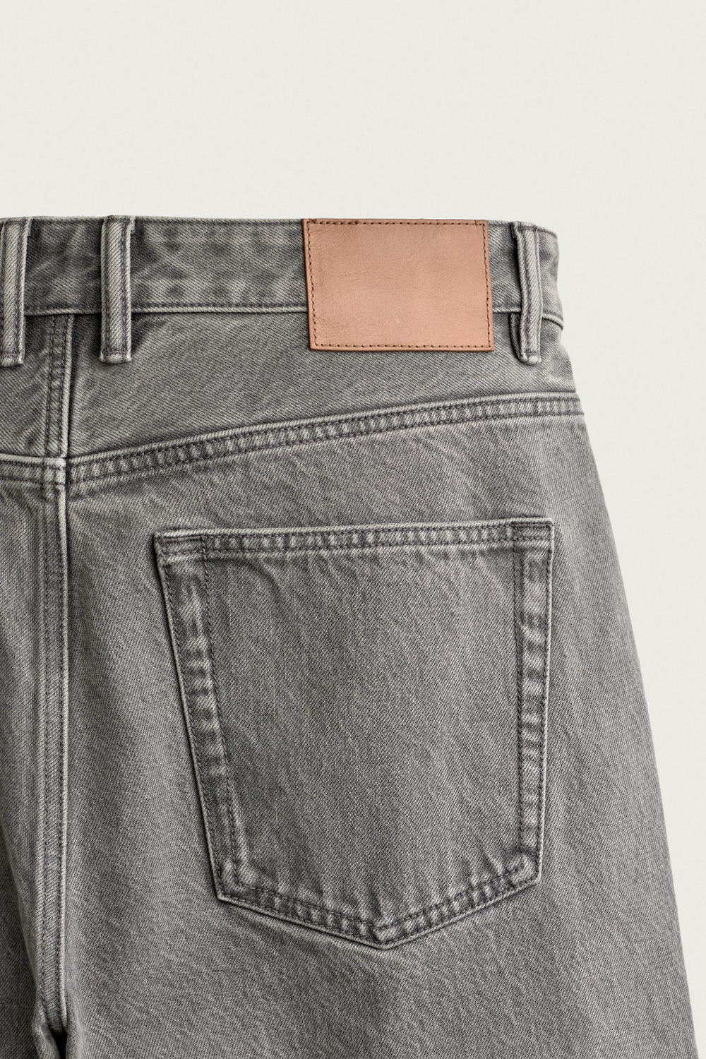 ДЖИНСЫ RELAXED FIT — ZARA · 4470/354
