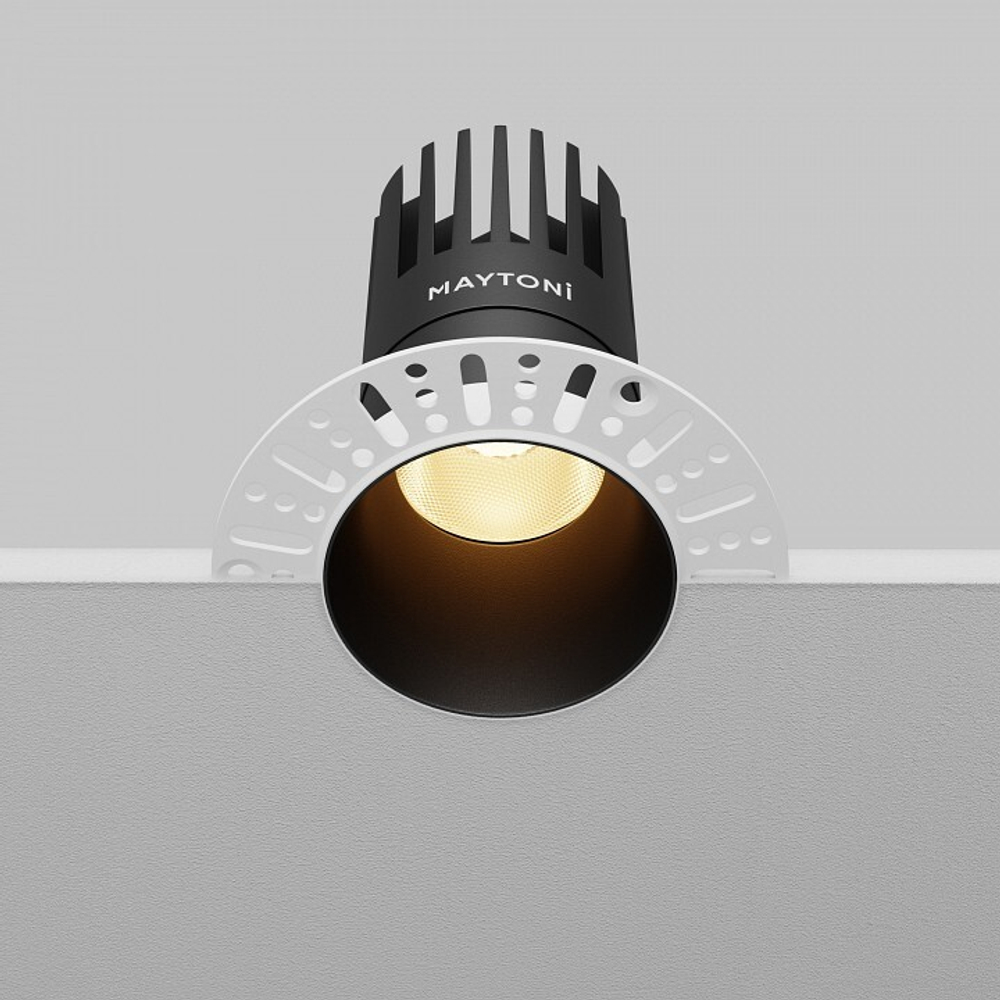 Встраиваемый светильник Maytoni Dip DL122-15W-2.7K-TRS-B