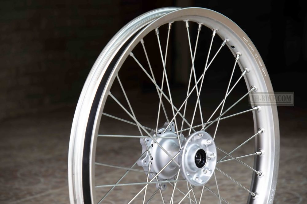 44650-KZZ-900. WHEEL SUB ASSY., FR. Front wheel spoke silver, Honda CRF250L 2012-2016.