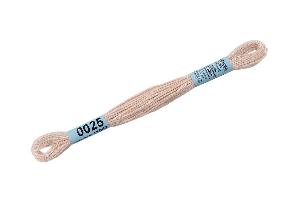 Мулине Gamma 100% хлопок, цв.0025 св.розовый, 24 мотка по 8 метров