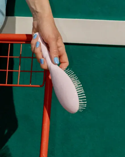 La Bonne Brosse N.04 The Miracle Detangling Scalp Brush