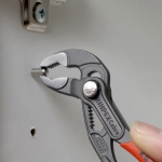 Cobra® черненая 125 мм Knipex 87 01 125 SB