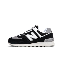 alt="New Balance 574 Black Grey White ML574EVB мужские кроссовки черные с серыми акцентами вид сбоку на белом фоне"