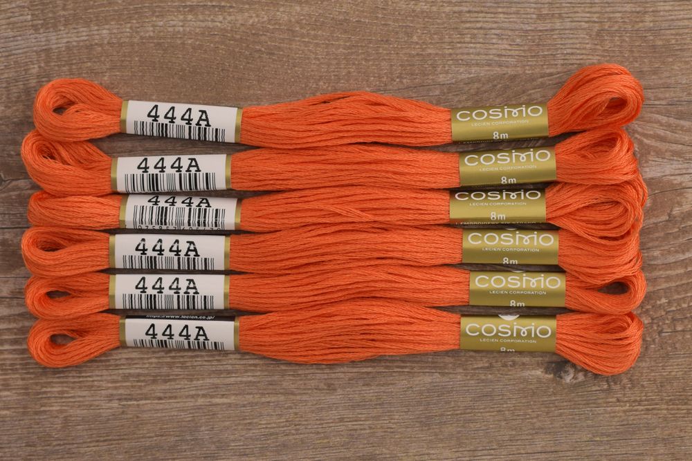 Мулине Lecien Cosmo, цв. 0444 / 6 мот. по 8 метров, в 6 сложений
