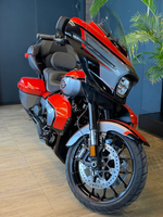 CVO Street Glide Limited "Citrus Heat CVO Tri-Tone" (2026)