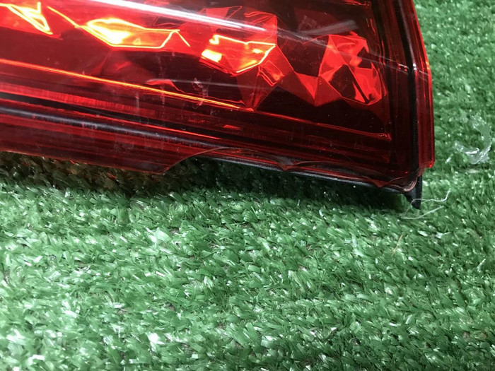 Фонарь правый Mitsubishi Outlander 3 (2015-н.в.)