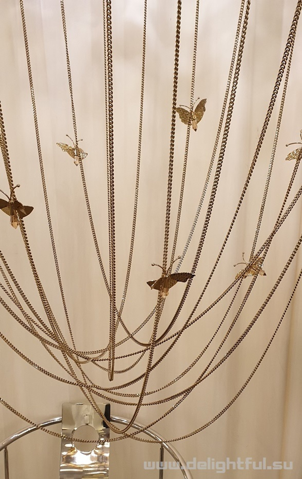 LUXXU MCQUEEN CHANDELIER копия 1
