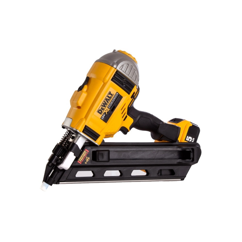 Аккумуляторный гвоздезабиватель DeWalt DCN692P2