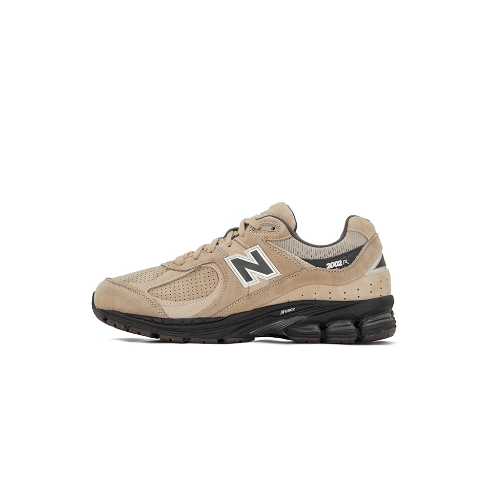 New Balance 2002R "Driftwood Black"