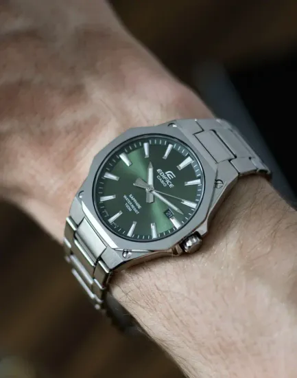 Наручные часы Casio Edifice EFR-S108D-3AVUDF