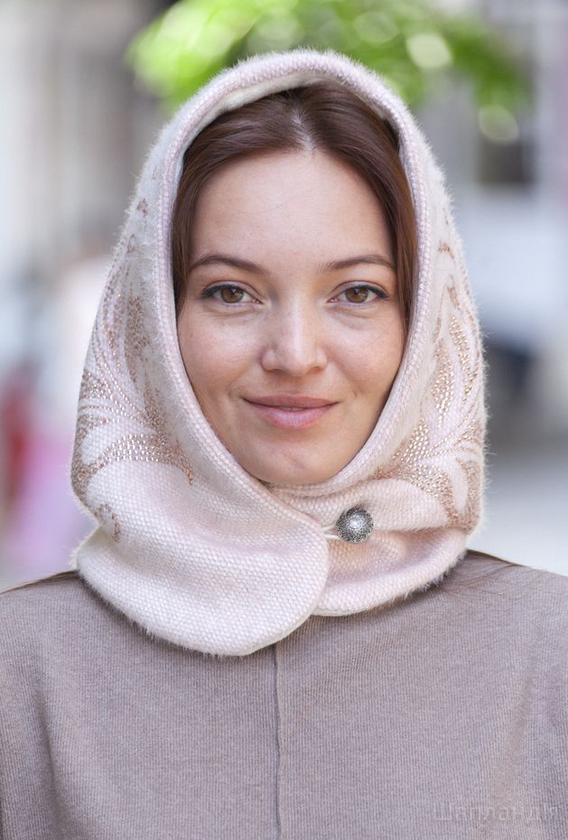Капор ангора M.A. (Бежевый / б/р / Отворот / 30х30х6 / 0.3 / Ангора)