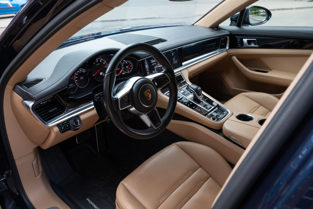 Porsche Panamera 4S