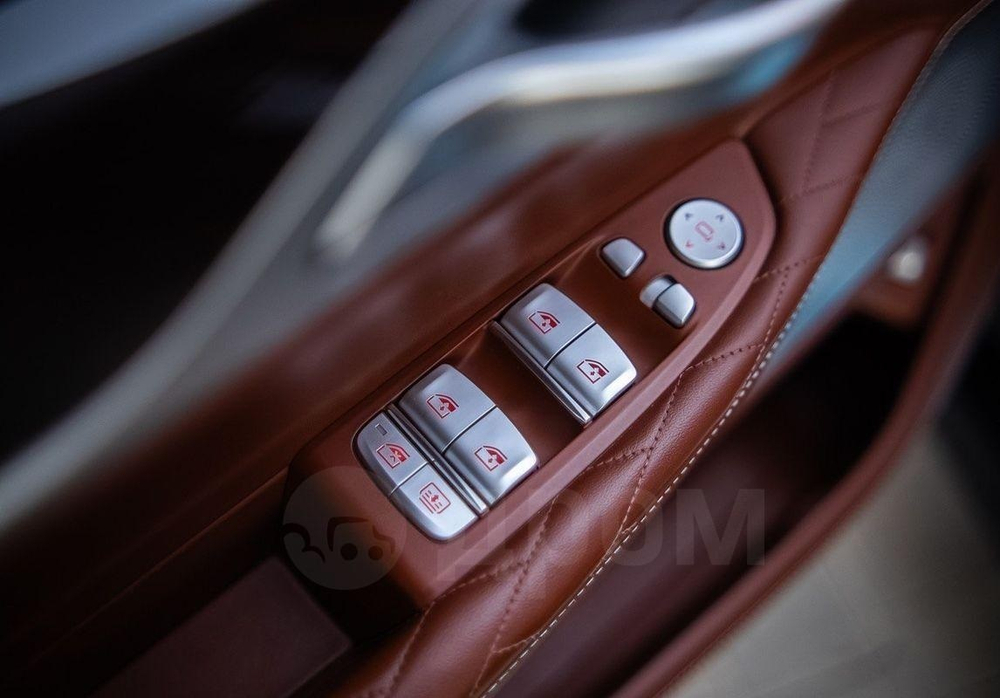 BMW 7-Series, 2019