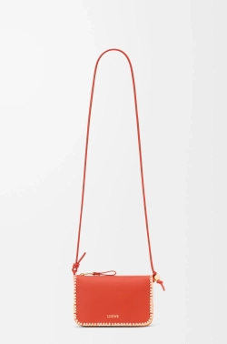Loewe Сумка Rio из классической телячьей кожи и рафии, оранжевый