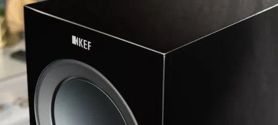 KEF R11 Gloss Black