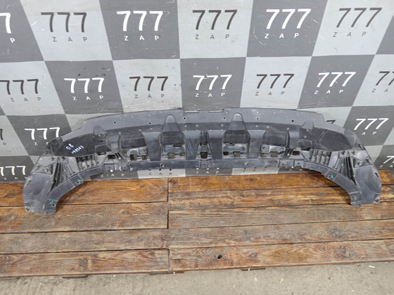 Пыльник переднего бампера Audi Q8 (4MN) 18-нв Б/У Оригинал 4M8807611F