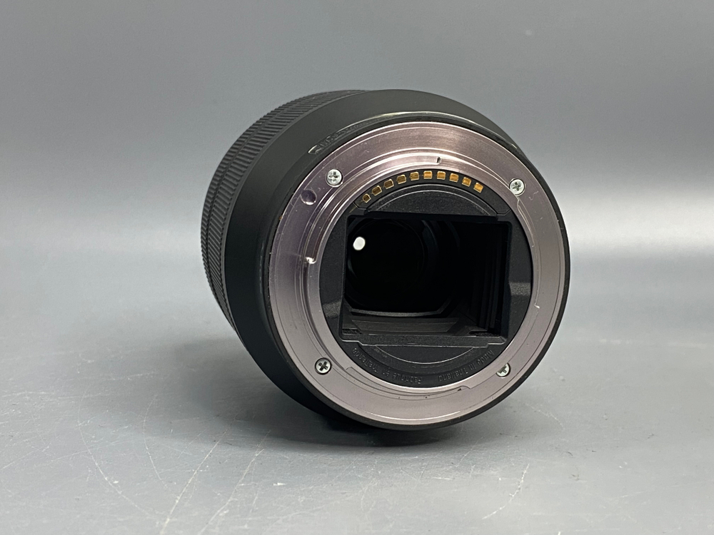 Sony FE 28-70mm 3.5-5.6 OSS