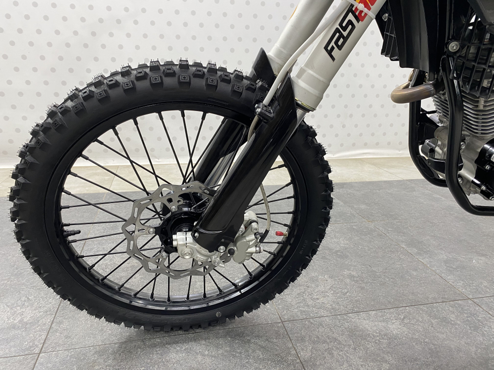 Kews K16 CB250F с прогрессией , 2024