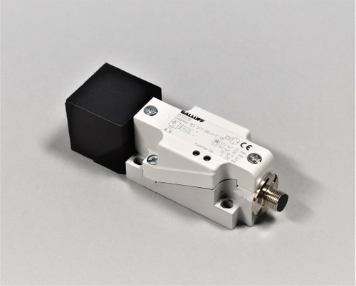 BALLUFF BES 517-385-V-C-S4