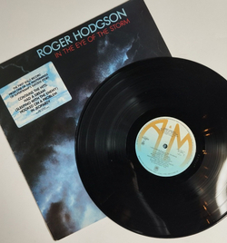 Винтажная виниловая пластинка LP Roger Hodgson In The Eye Of The Storm (Югославия 1985)