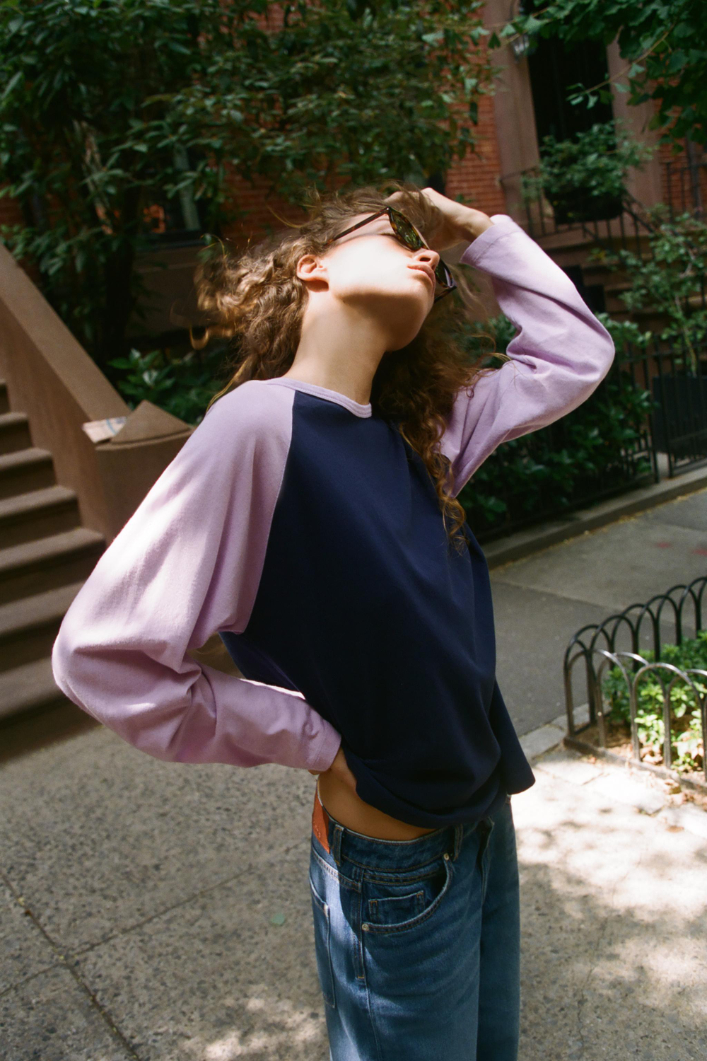 КОМБИНИРОВАННАЯ ФУТБОЛКА РЕГЛАН — ZARA