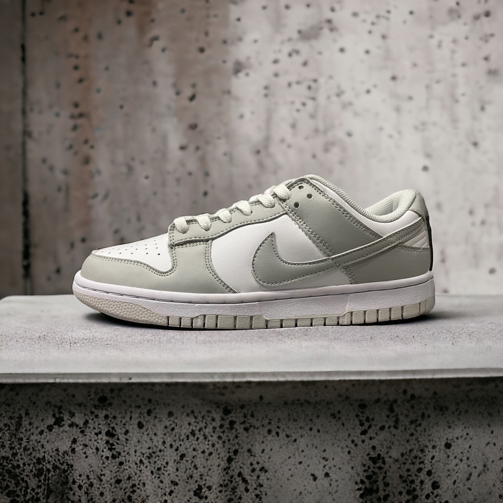 Nike SB Dunk Low • Gray
