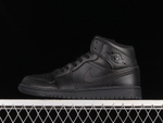 Купить кроссовки Jordan 1 Mid Triple Black в баскетбольном магазине futbasket.ru