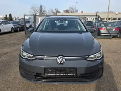 Volkswagen Golf Life VIII поколения в кузове Limousine
